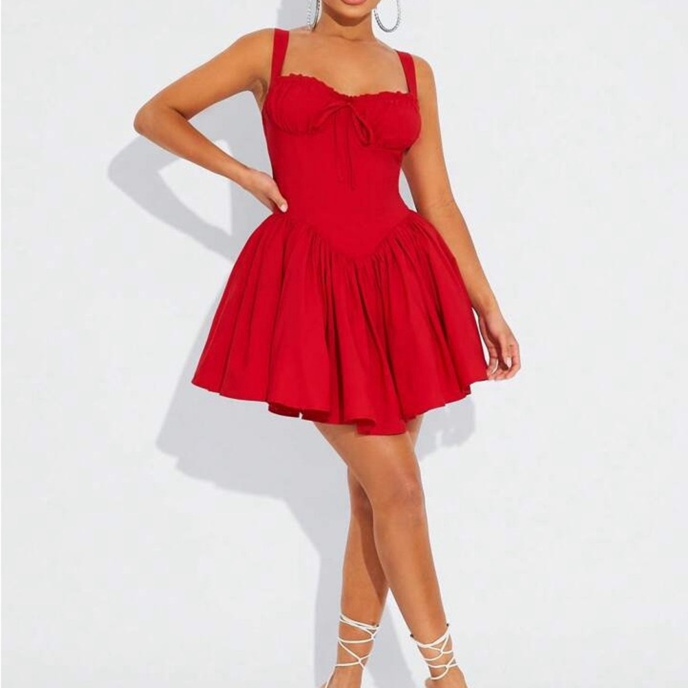 Elegant Red Sleeveless Dress